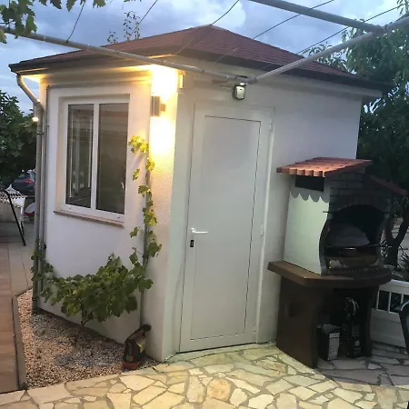 Tadic Apartamento Vir